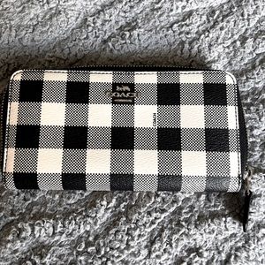 Coach Buffalo Plaid Long and Zip Wallet